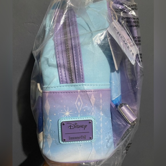 Loungefly - Picture 5 of 8